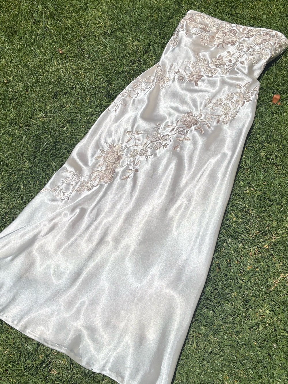 Rare vintage Sue Wong Nocturne beaded strapless champagne gown